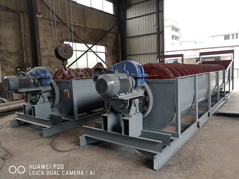 洗矿机主要是利用设备对原料石进行清洗